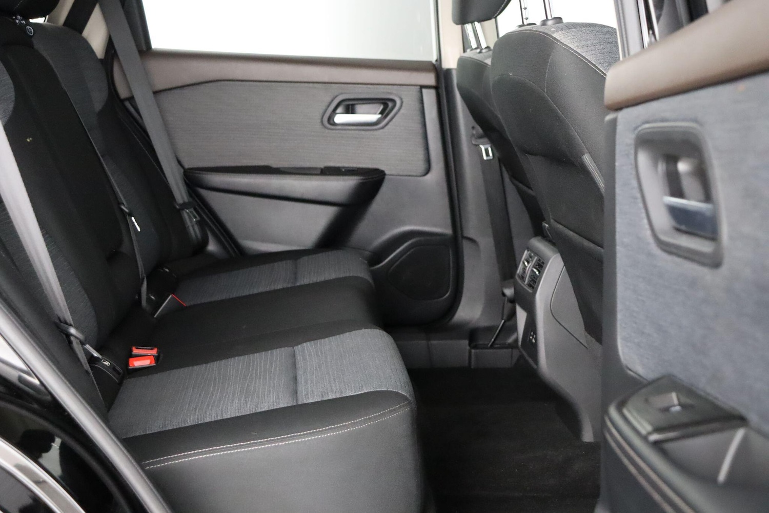 Used Nissan X-Trail 2024 for sale - 76976592: Photo 12