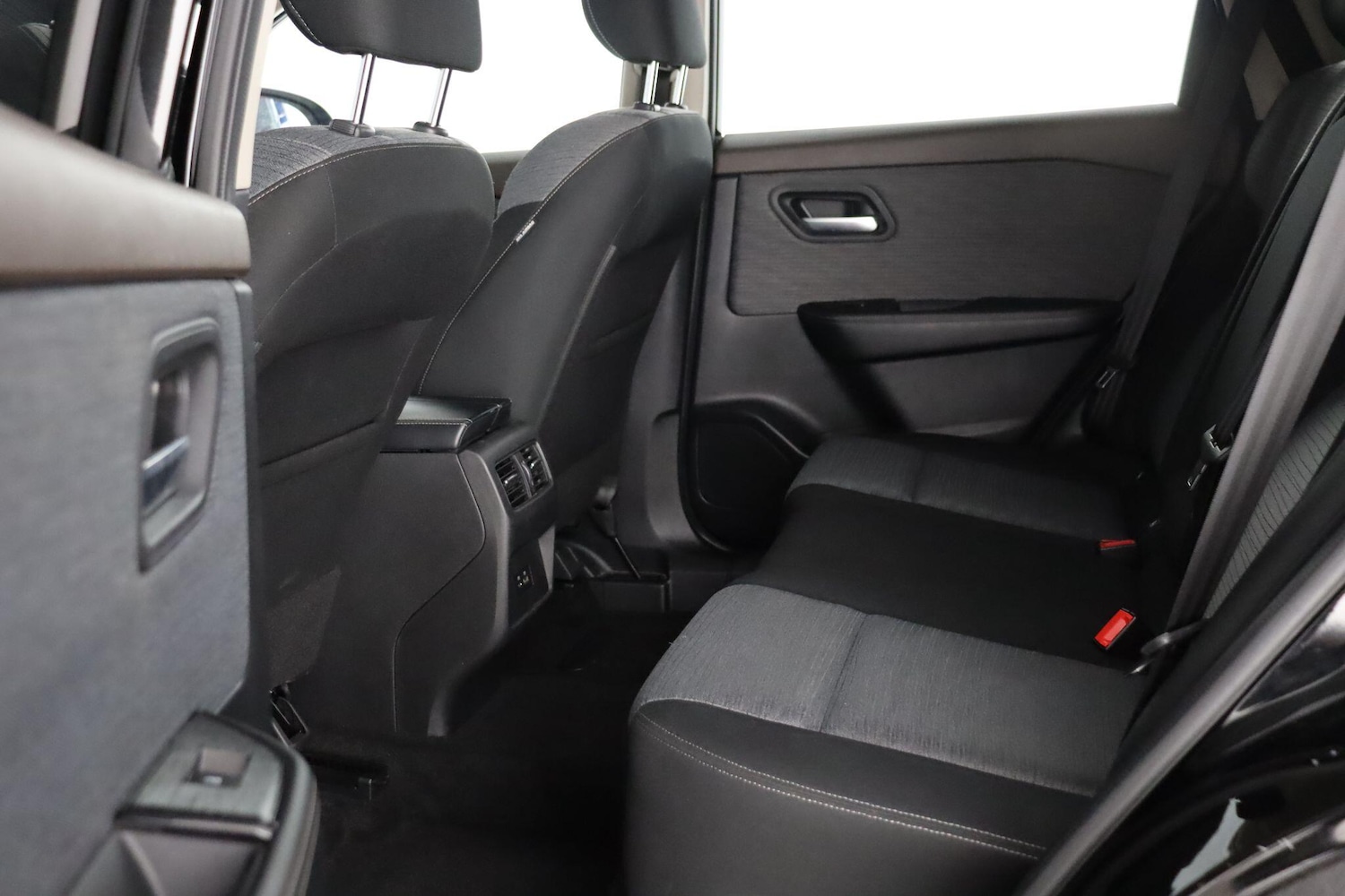 Used Nissan X-Trail 2024 for sale - 76976592: Photo 14