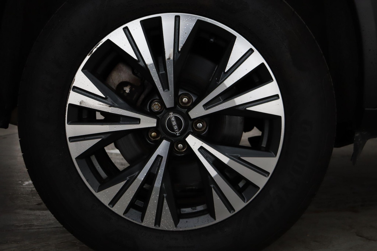 Used Nissan X-Trail 2024 for sale - 76976592: Photo 28