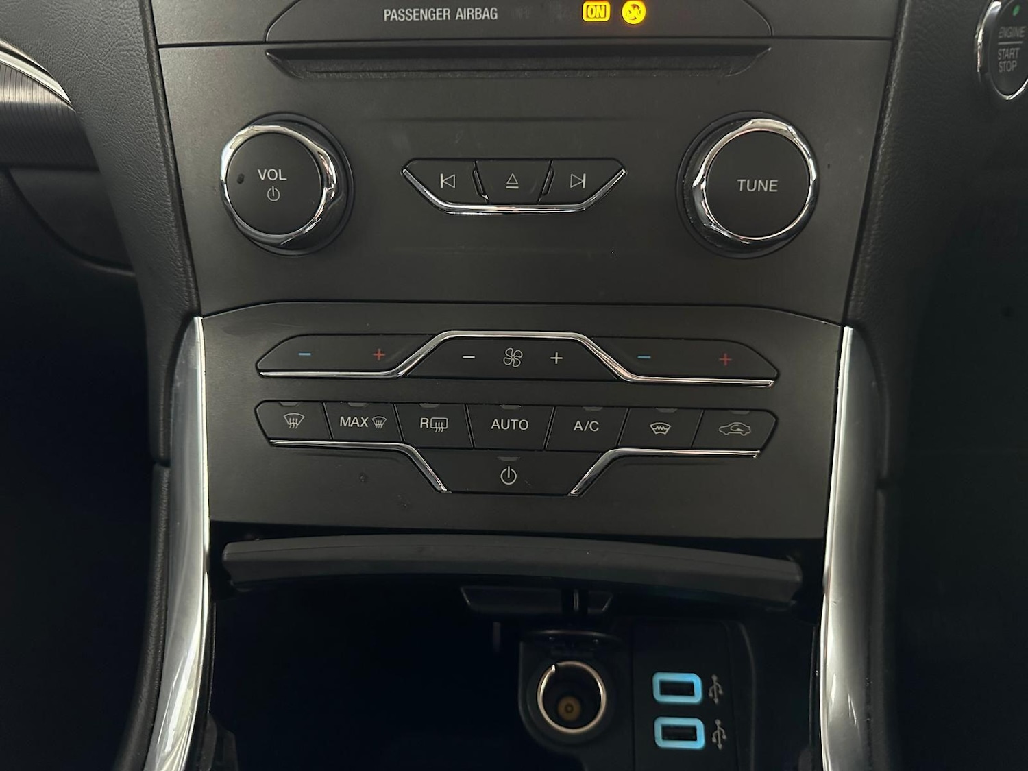 Vehicle 33