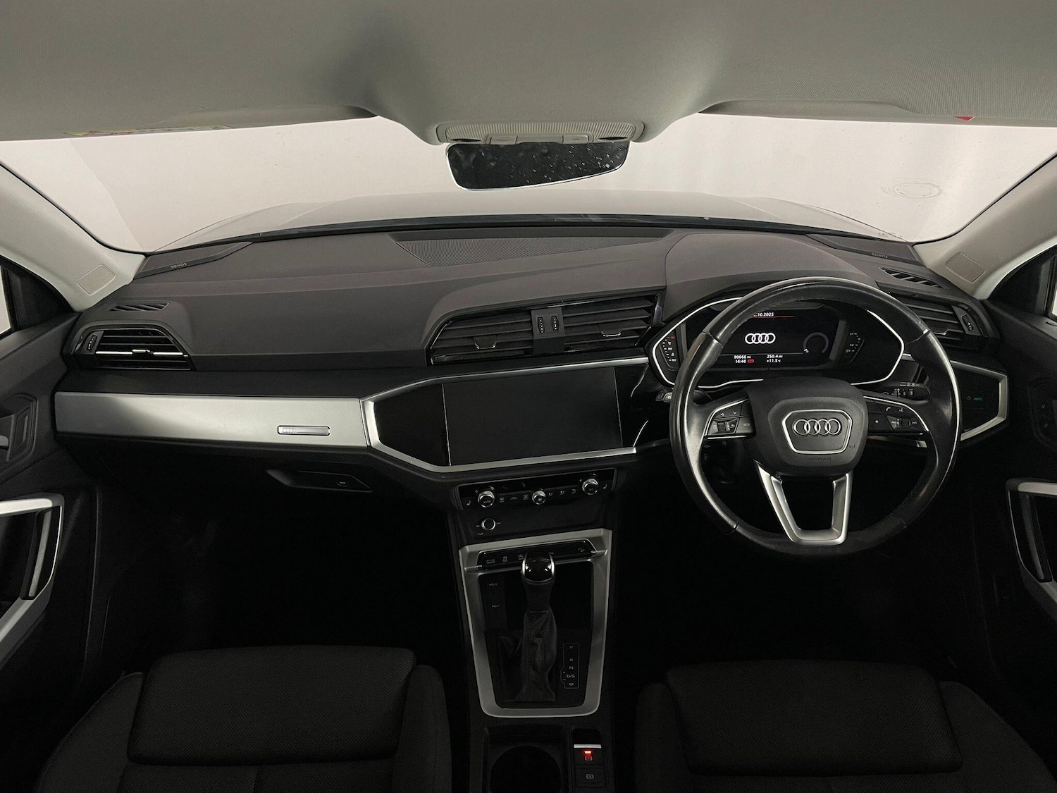 Used Audi Q3 2021 for sale - 76349186: Photo 10