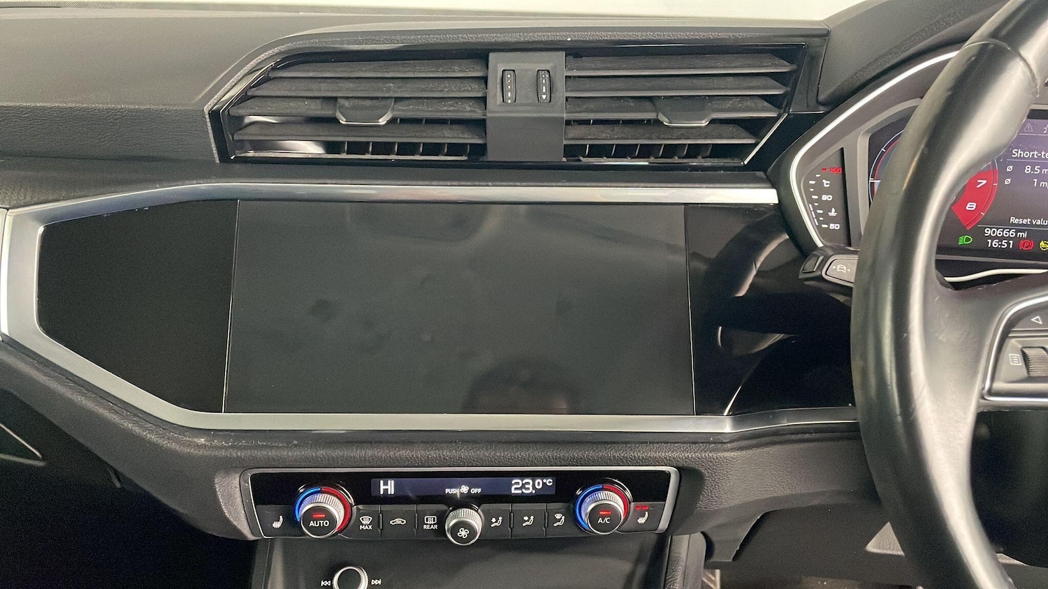 Used Audi Q3 2021 for sale - 76349186: Photo 29