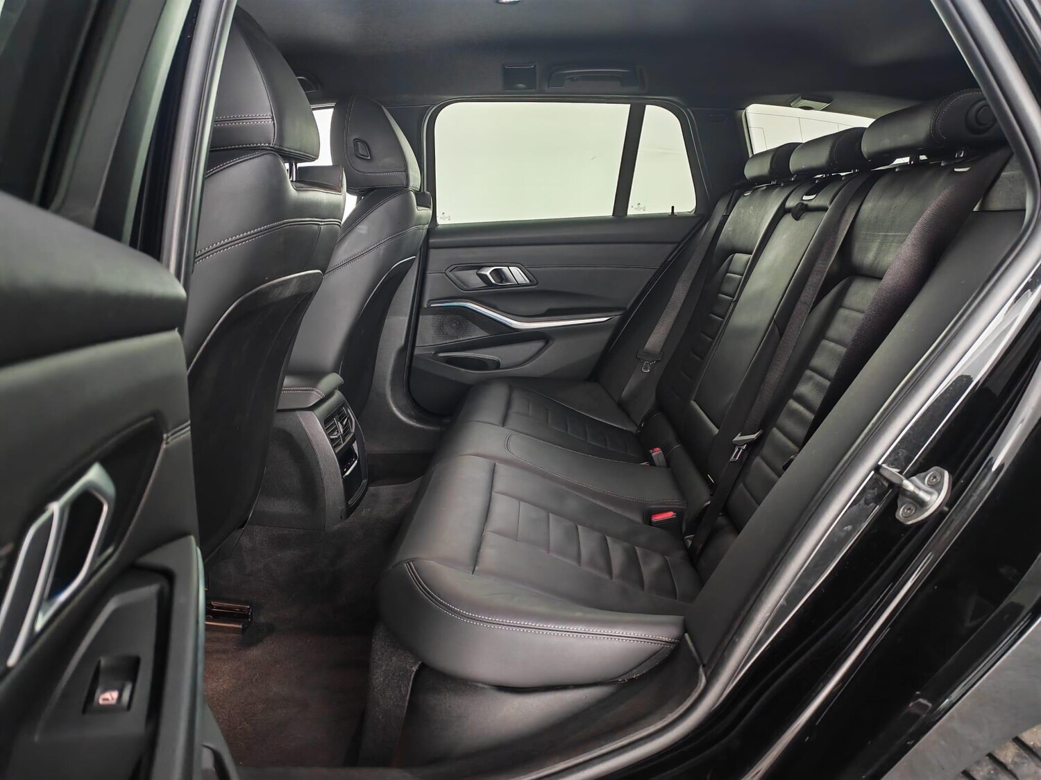 Used BMW 3 Series 2021 for sale - 76388607: Photo 14