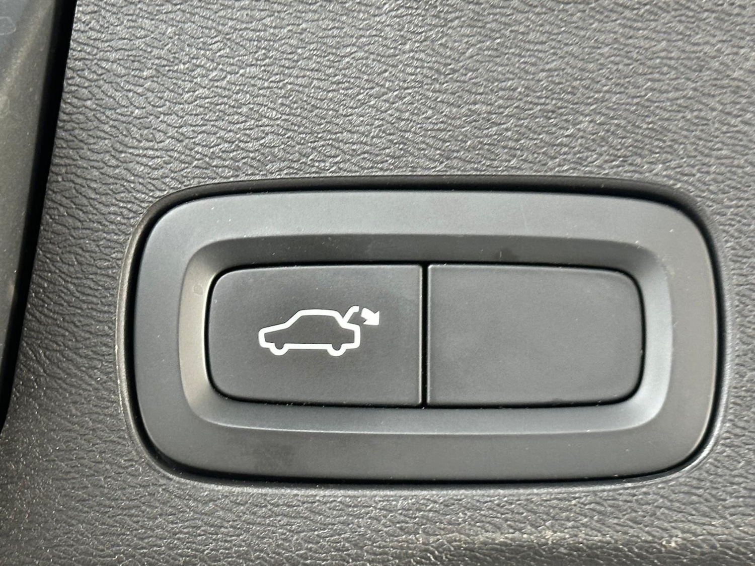Vehicle 44
