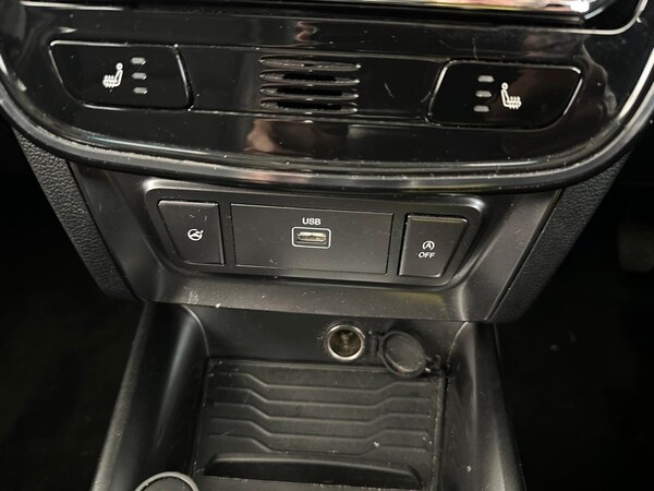 Used Ssangyong Tivoli 2023 for sale - 74679984: Photo 31