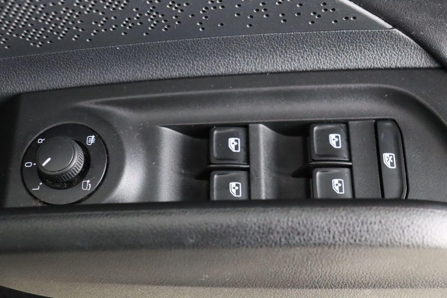 Used Skoda Enyaq 2022 for sale - 77882806: Photo 17