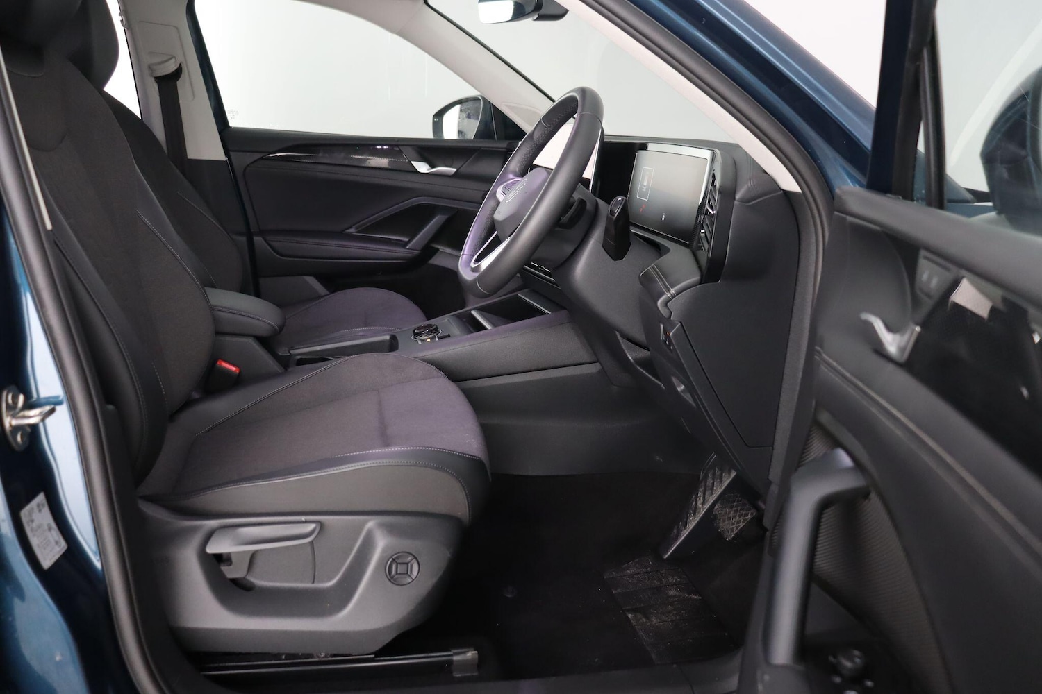 Used Volkswagen Tiguan 2025 for sale - 76823488: Photo 12