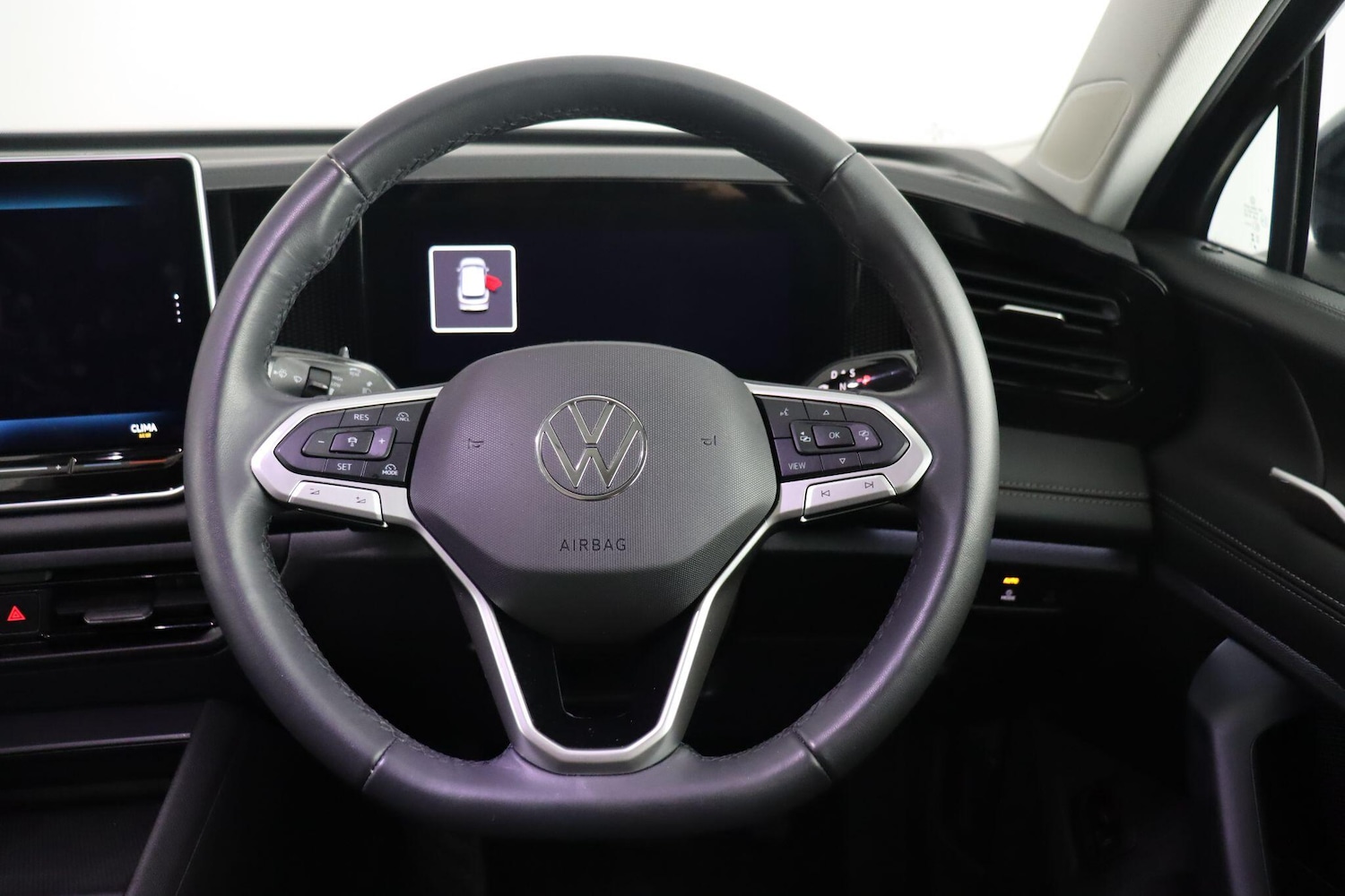 Used Volkswagen Tiguan 2025 for sale - 76823488: Photo 9