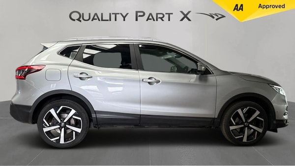 Used Nissan Qashqai 2019 for sale - 76072362: Photo 2