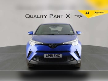 Used Toyota C-HR 2019 for sale - 79042740: Photo
