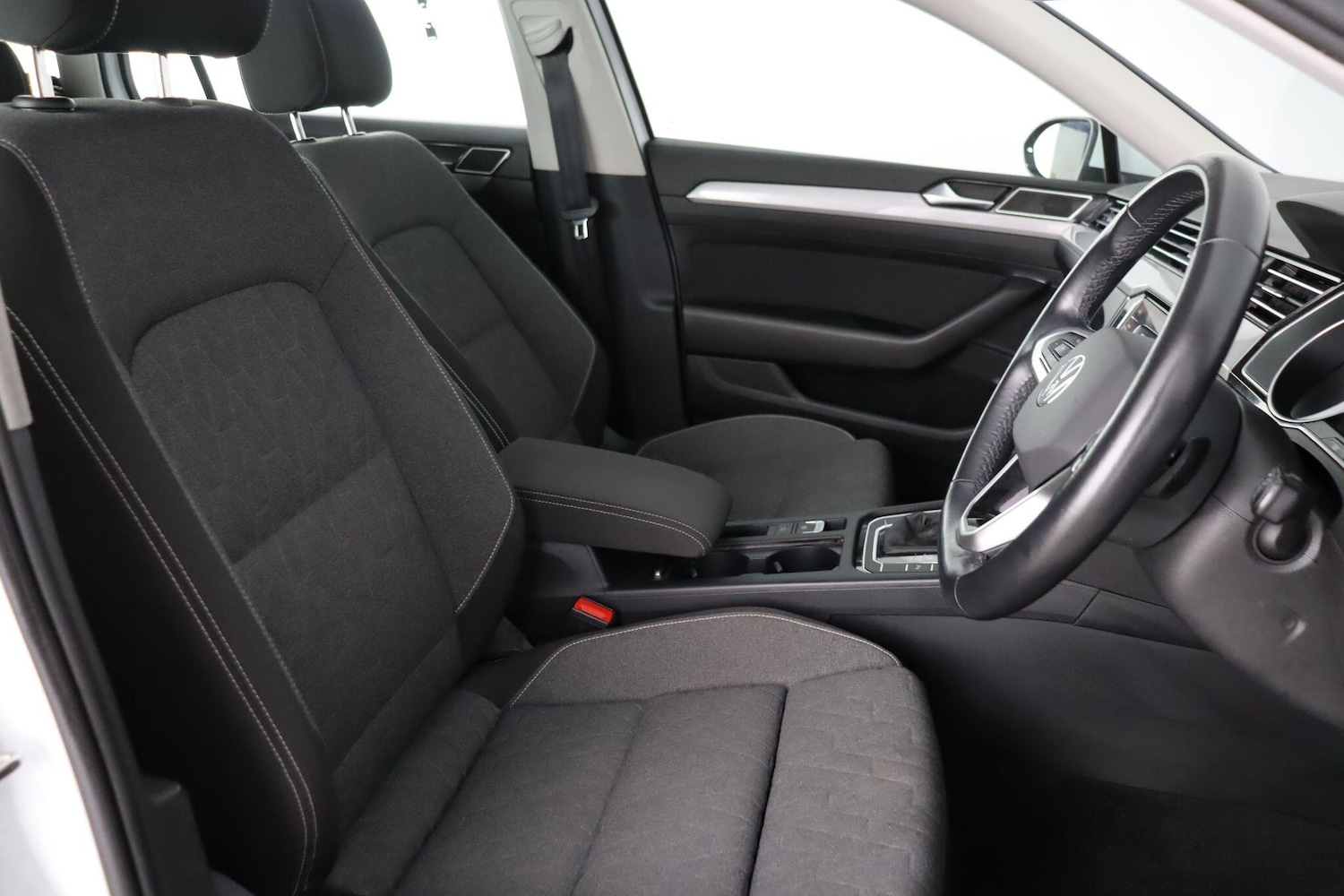 Used Volkswagen Passat 2023 for sale - 78073004: Photo 13