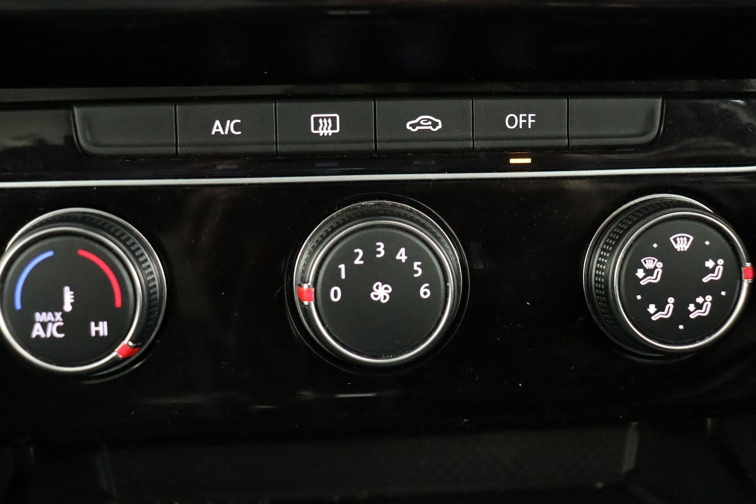 Used Volkswagen Passat 2023 for sale - 78073004: Photo 23