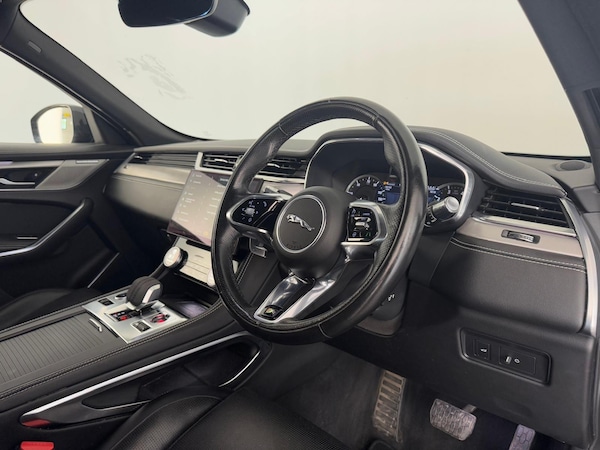 Used Jaguar F-Pace 2022 for sale - 74564636: Photo 10