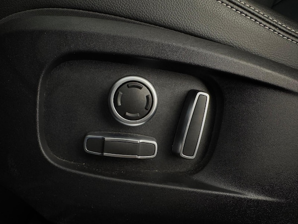 Used Jaguar F-Pace 2022 for sale - 74564636: Photo 18