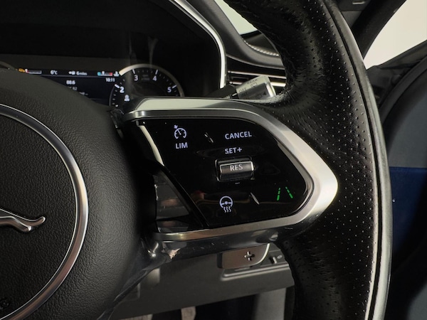 Used Jaguar F-Pace 2022 for sale - 74564636: Photo 24