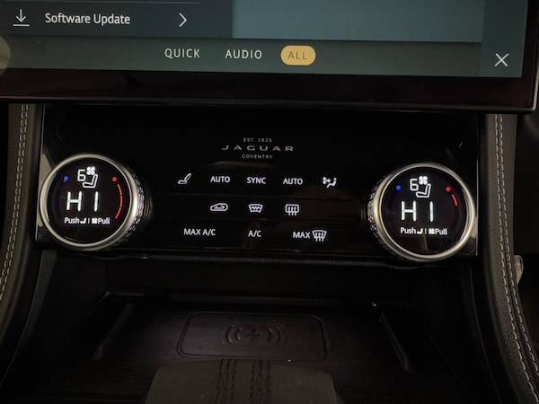 Used Jaguar F-Pace 2022 for sale - 74564636: Photo 27