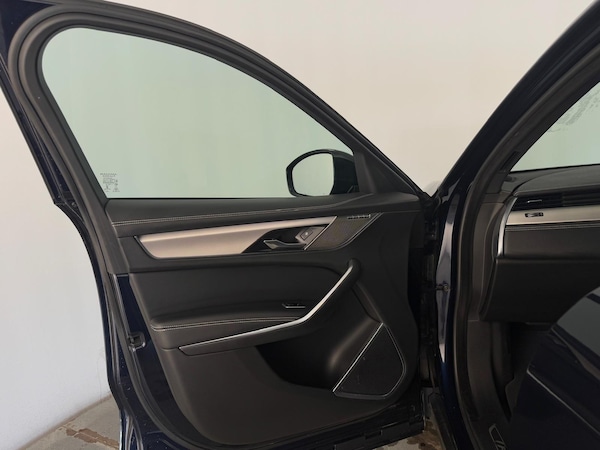 Used Jaguar F-Pace 2022 for sale - 74564636: Photo 28