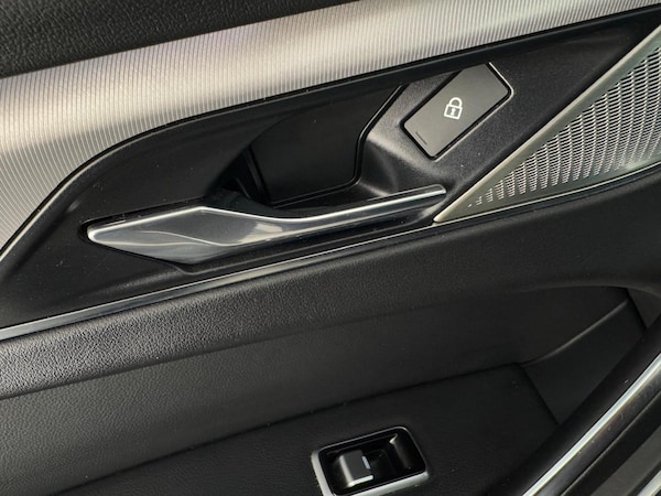 Used Jaguar F-Pace 2022 for sale - 74564636: Photo 29