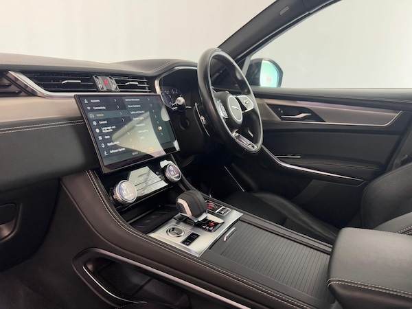 Used Jaguar F-Pace 2022 for sale - 74564636: Photo 9