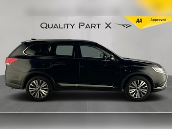 Used Mitsubishi Outlander 2020 for sale - 76043256: Photo 2