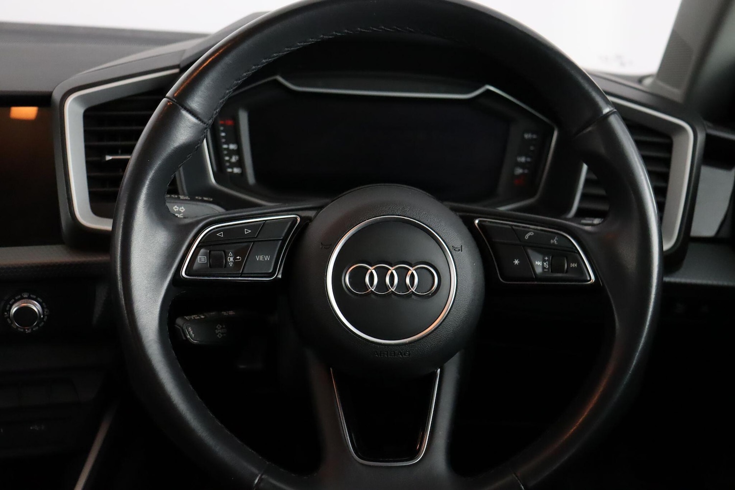 Used Audi A1 2023 for sale - 78171476: Photo 9
