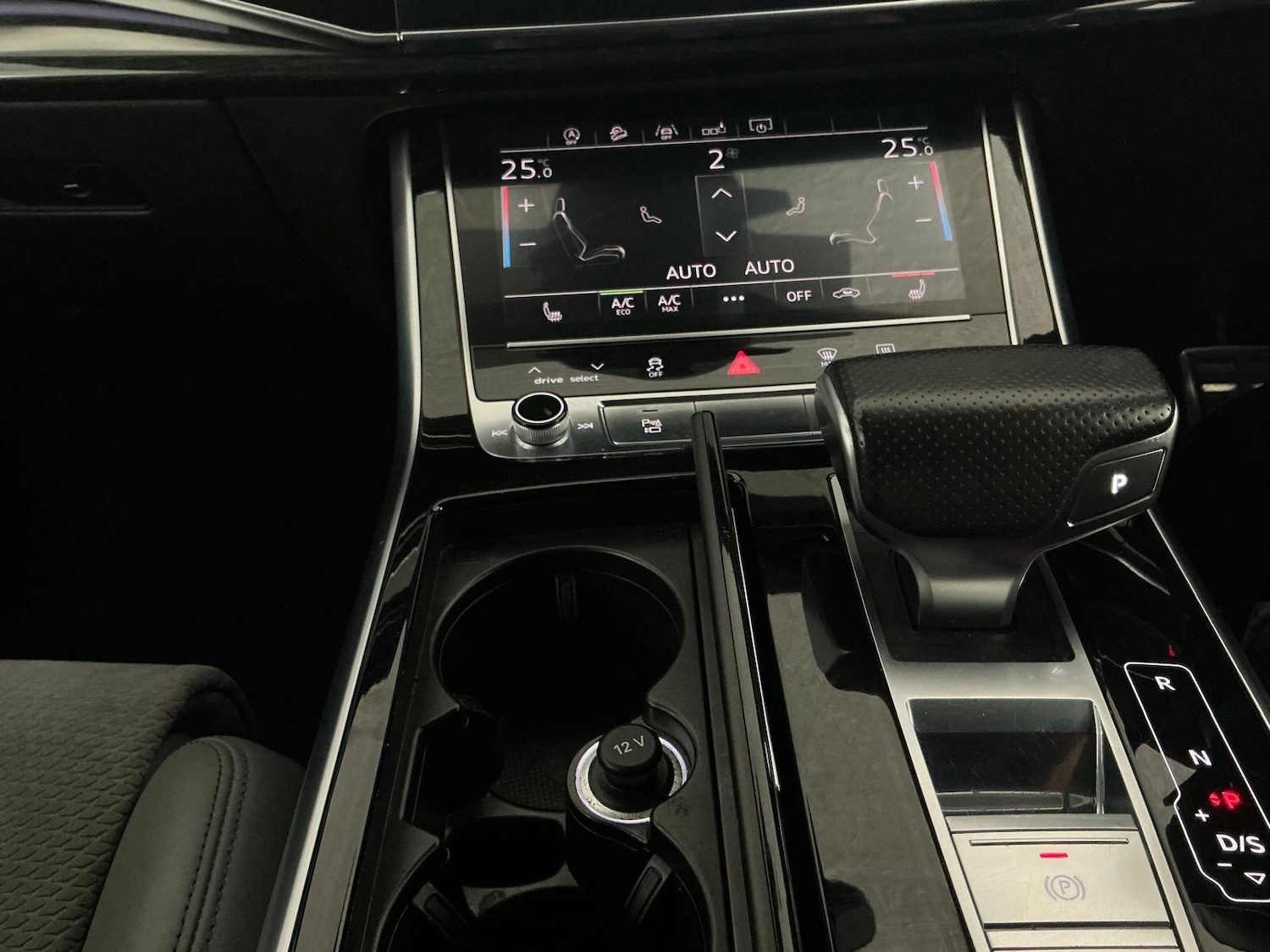 Used Audi Q8 2018 for sale - 76584476: Photo 17