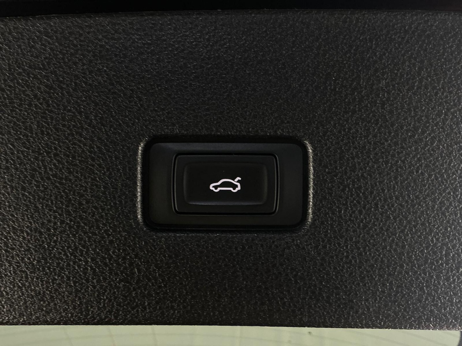 Used Audi Q8 2018 for sale - 76584476: Photo 32