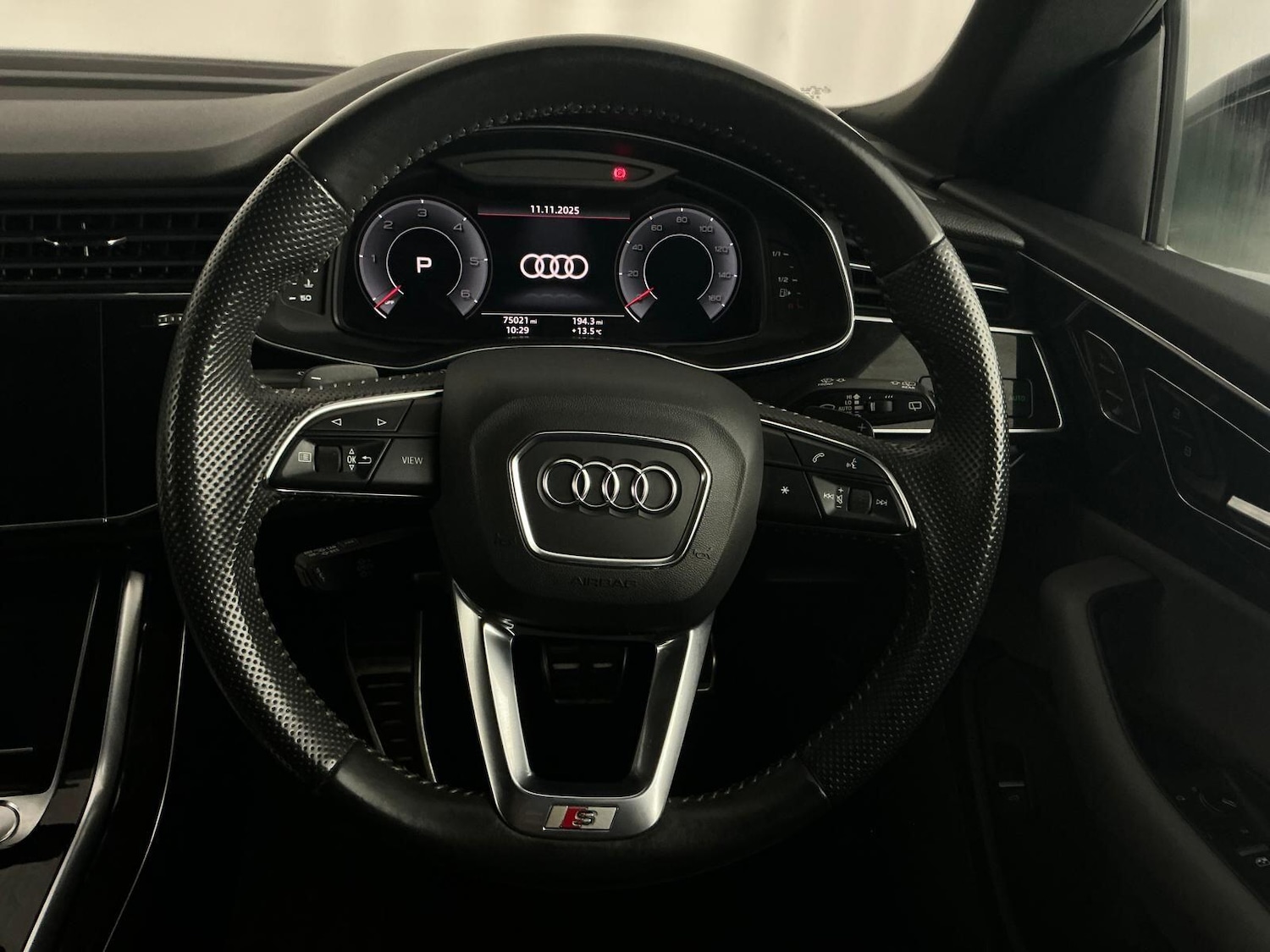 Used Audi Q8 2018 for sale - 76584476: Photo 9