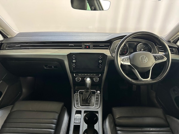 Used Volkswagen Passat 2021 for sale - 76012110: Photo 10