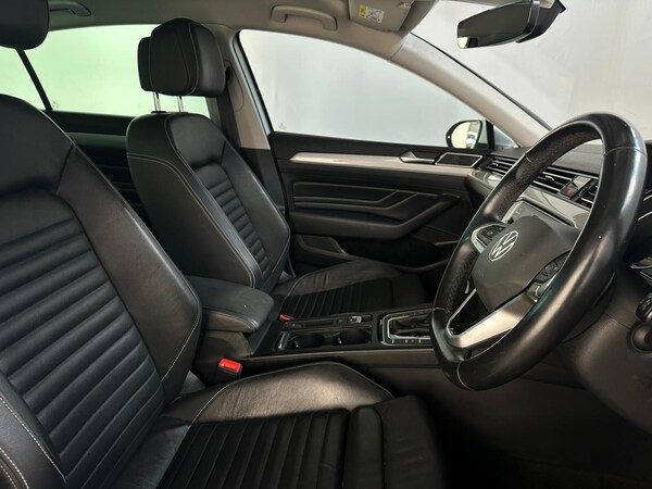 Used Volkswagen Passat 2021 for sale - 76012110: Photo 13