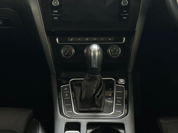 Used Volkswagen Passat 2021 for sale - 76012110: Photo 20