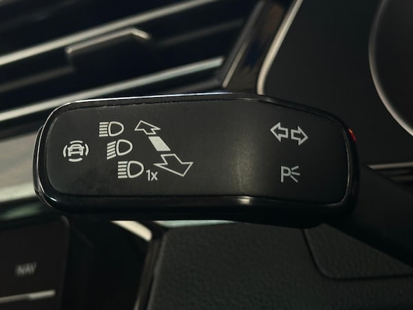 Used Volkswagen Passat 2021 for sale - 76012110: Photo 29