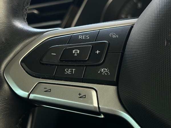 Used Volkswagen Passat 2021 for sale - 76012110: Photo 30