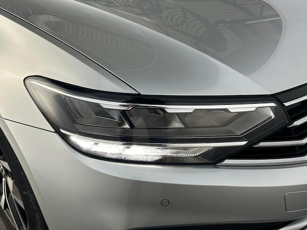 Used Volkswagen Passat 2021 for sale - 76012110: Photo 36