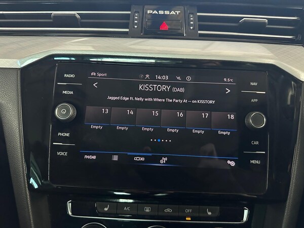 Used Volkswagen Passat 2021 for sale - 76012110: Photo 42