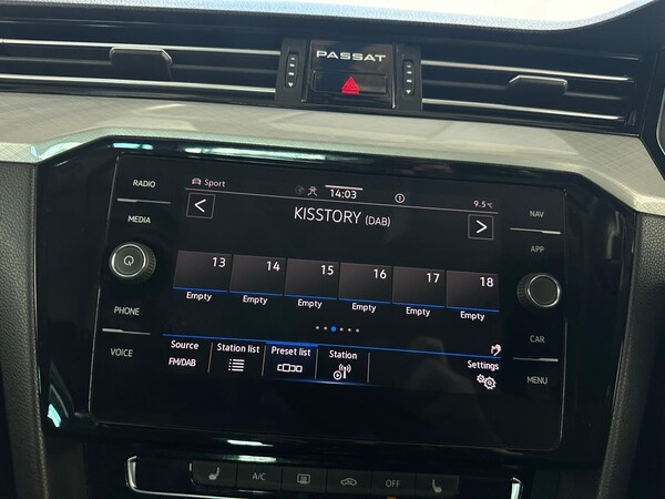 Used Volkswagen Passat 2021 for sale - 76012110: Photo 43