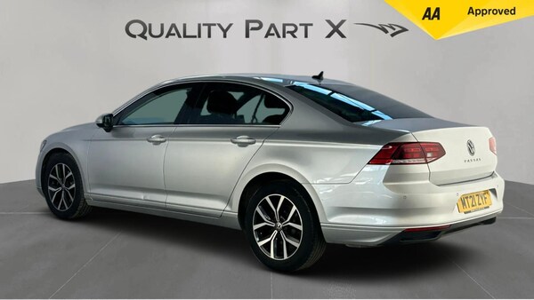 Used Volkswagen Passat 2021 for sale - 76012110: Photo 5