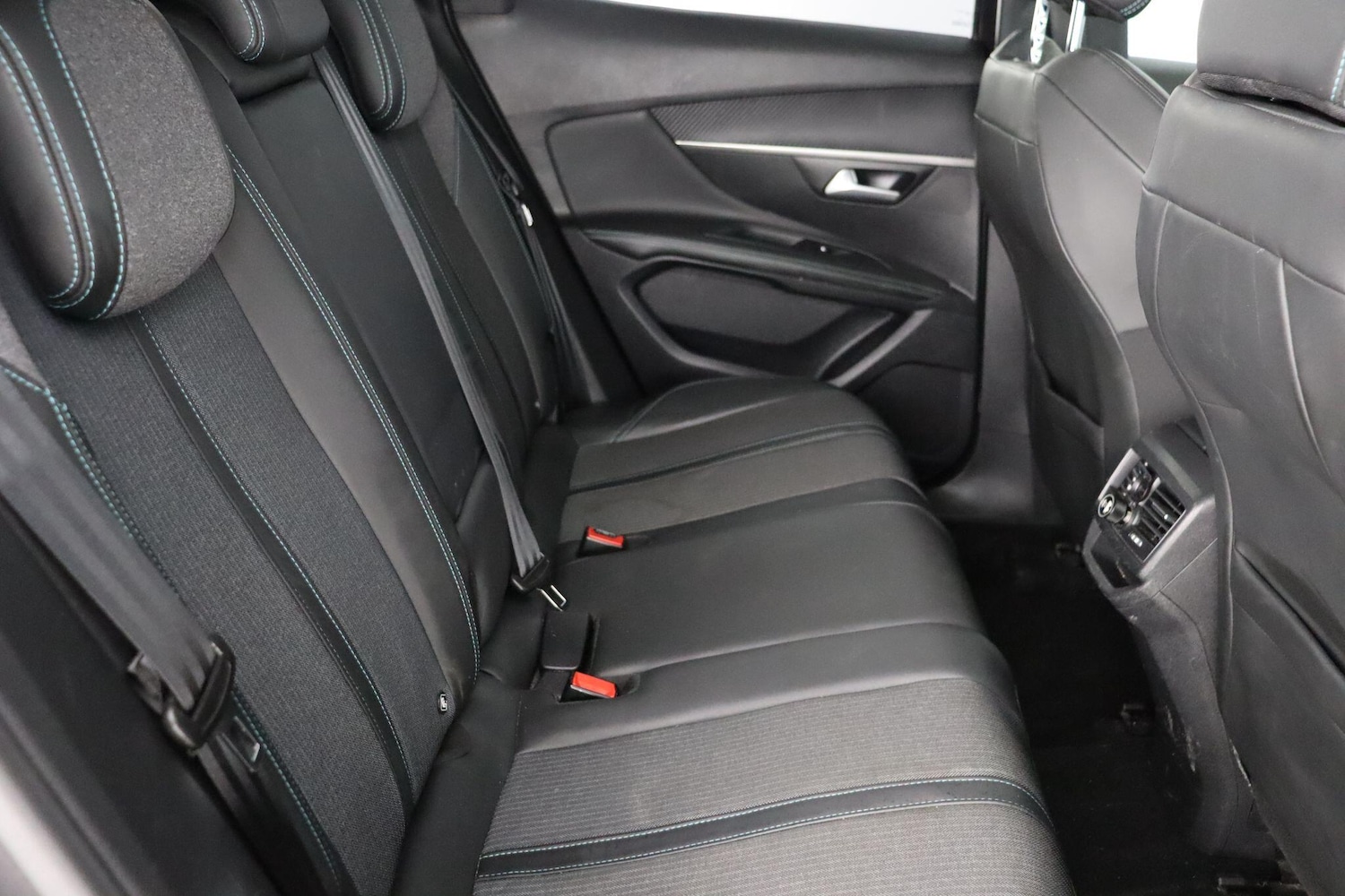 Used Peugeot 3008 2021 for sale - 78020184: Photo 12