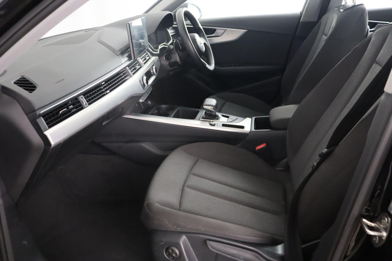 Used Audi A4 2022 for sale - 77612167: Photo 14