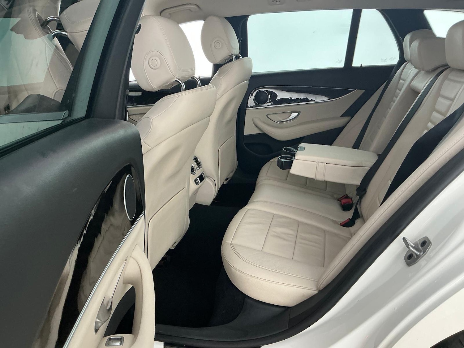 Used Mercedes-Benz E Class 2021 for sale - 76800988: Photo 12