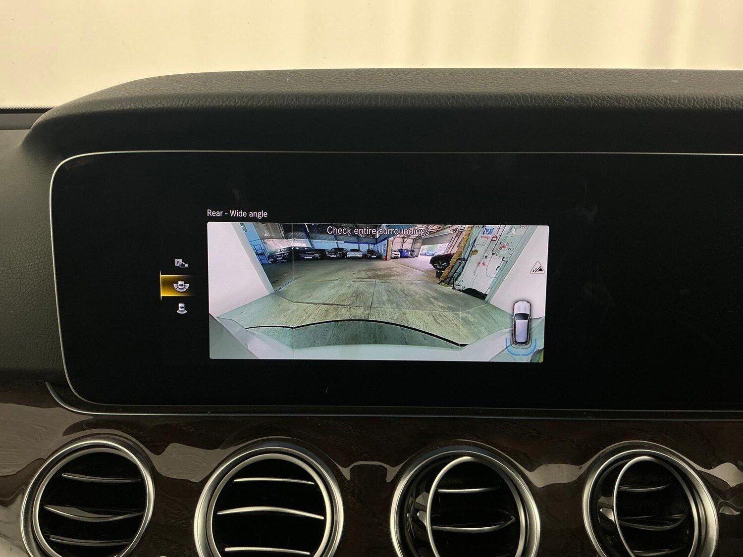 Used Mercedes-Benz E Class 2021 for sale - 76800988: Photo 76