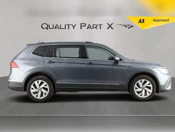Used Volkswagen Tiguan Allspace 2023 for sale - 79407428: Photo