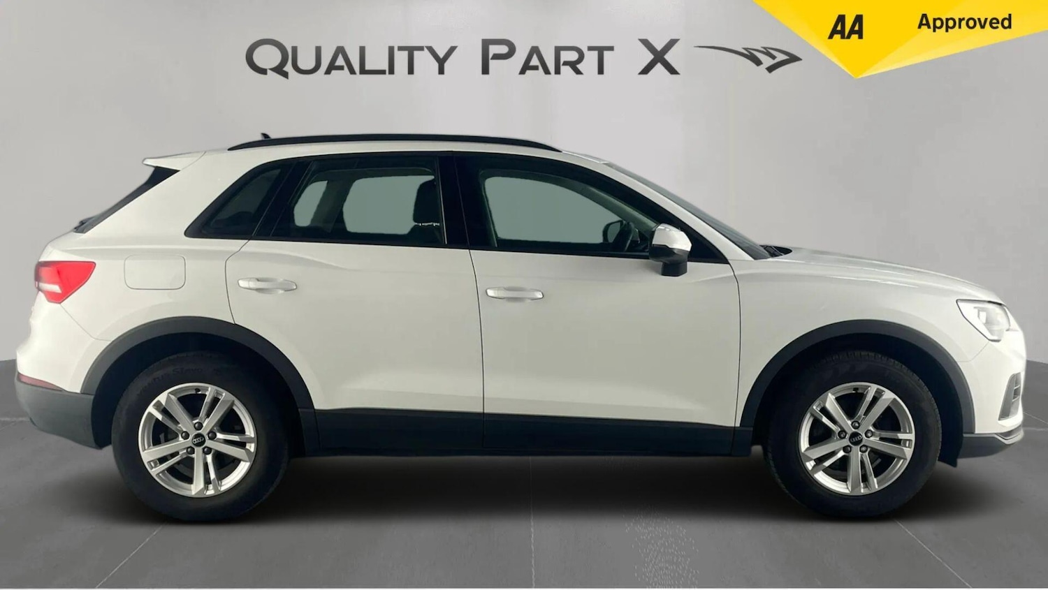 Used Audi Q3 2022 for sale - 76158566: Photo 2