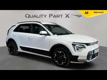 2022 (72) - 64.8kWh 3 Auto 5dr