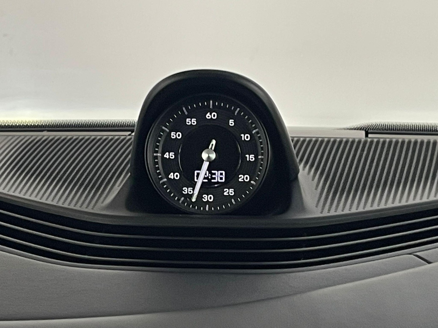 Used Porsche Taycan 2020 for sale - 76348834: Photo 17