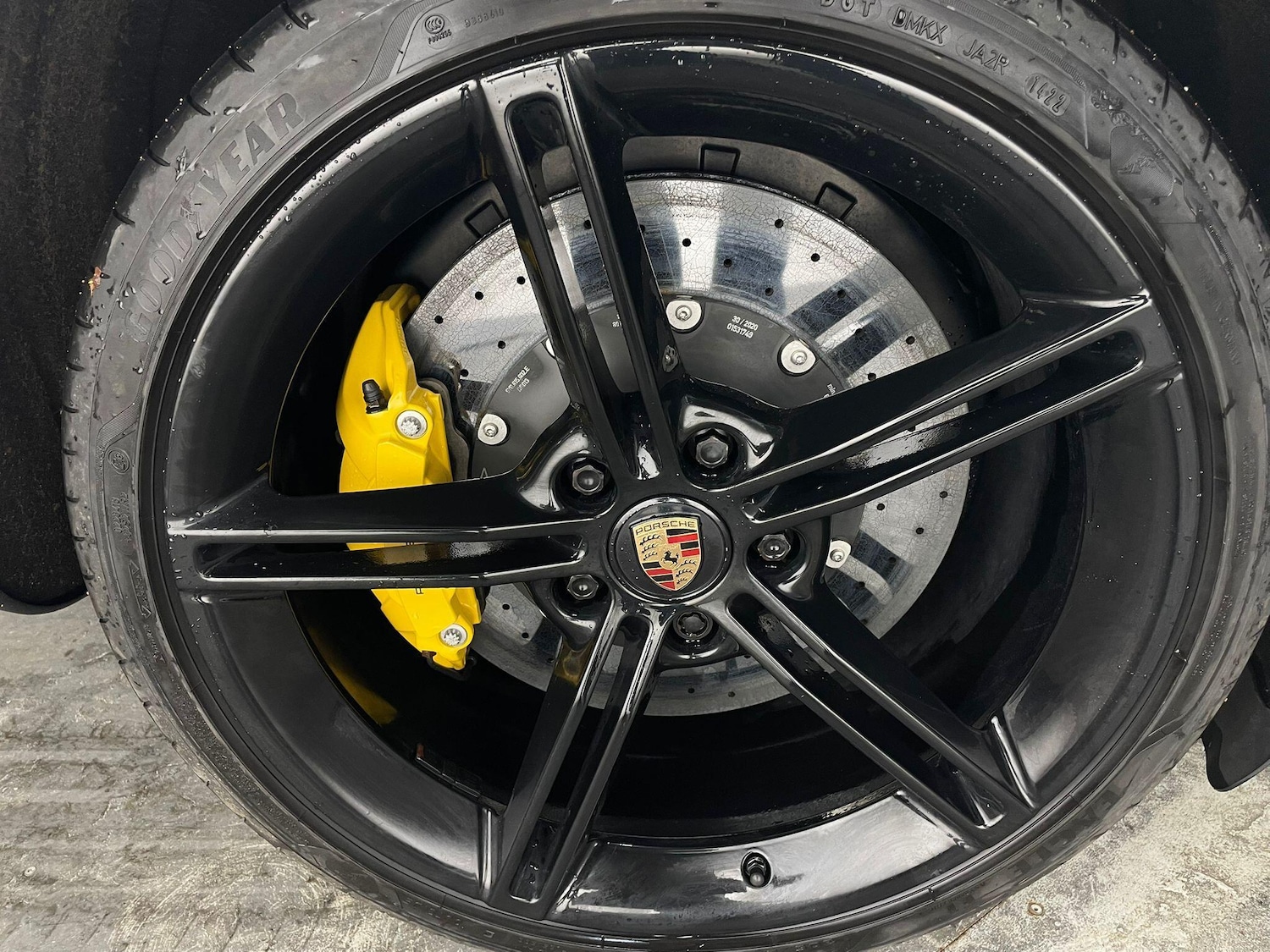 Used Porsche Taycan 2020 for sale - 76348834: Photo 25