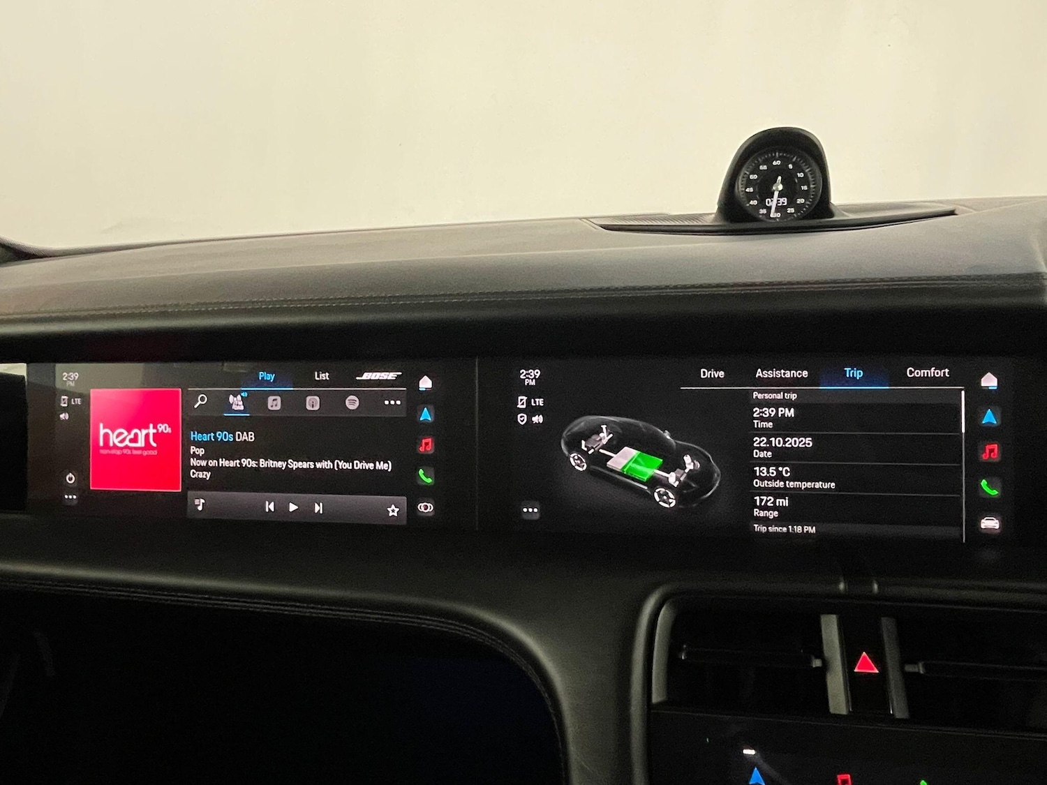 Used Porsche Taycan 2020 for sale - 76348834: Photo 43