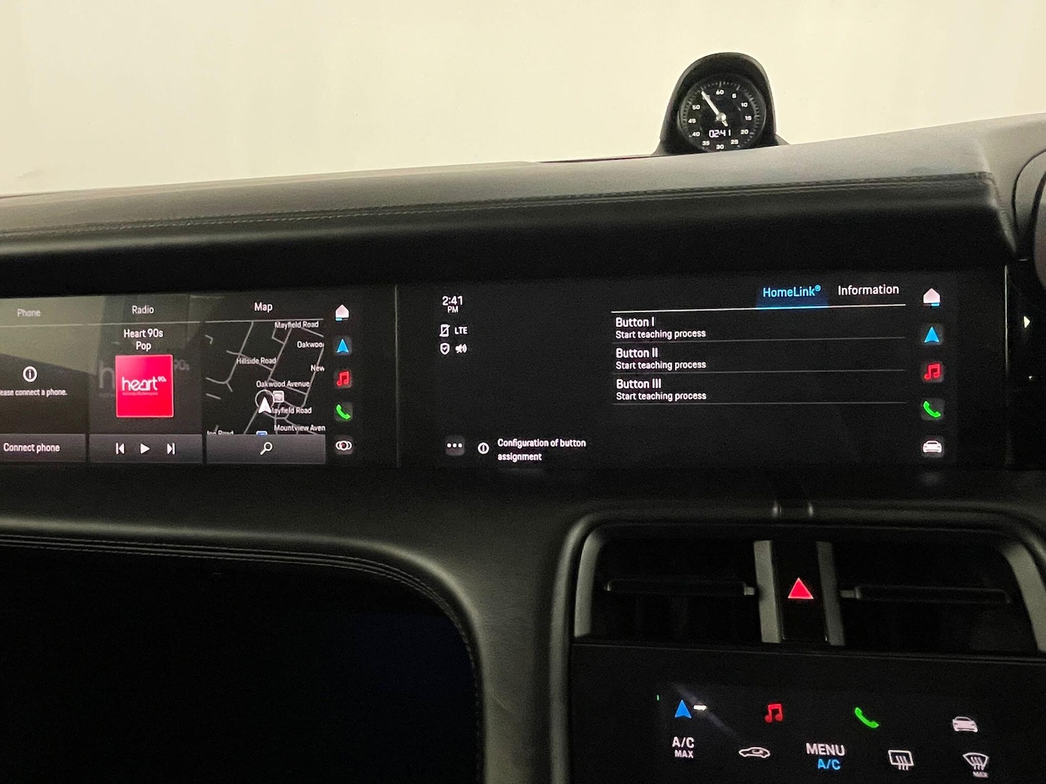 Used Porsche Taycan 2020 for sale - 76348834: Photo 65