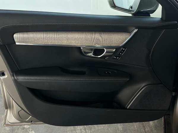 Used Volvo V90 2021 for sale - 75449436: Photo 34