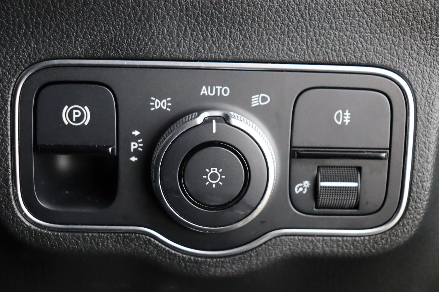 Used Mercedes-Benz GLA 2021 for sale - 77305032: Photo 20